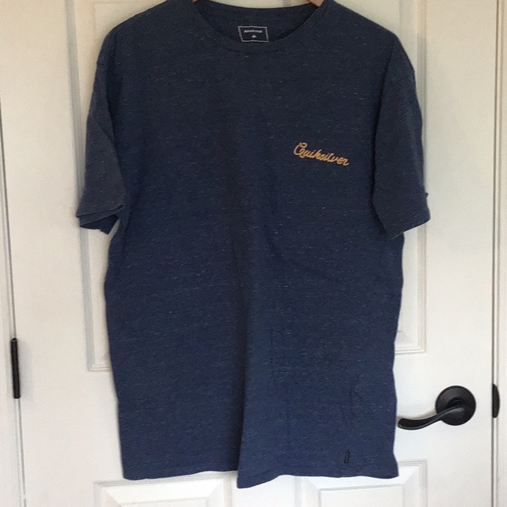 Men’s Quiksilver t-shirt